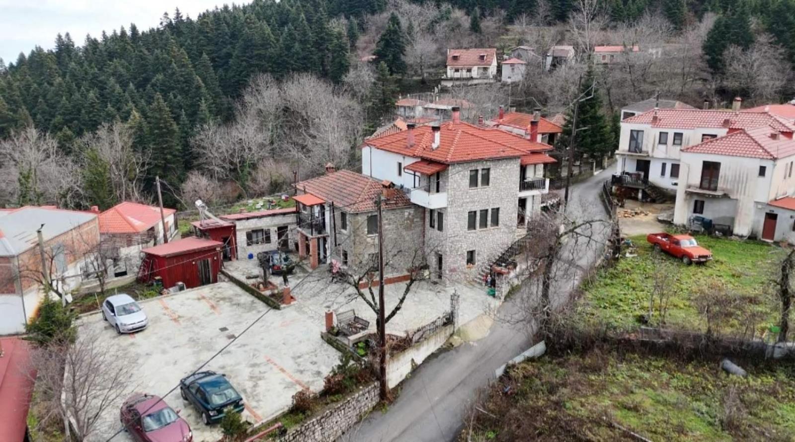 Guesthouse Petrino Pezoula Luaran gambar